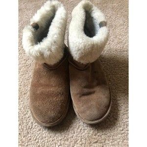 Bearpaw Winter Wool Suede Boots size 6 womens